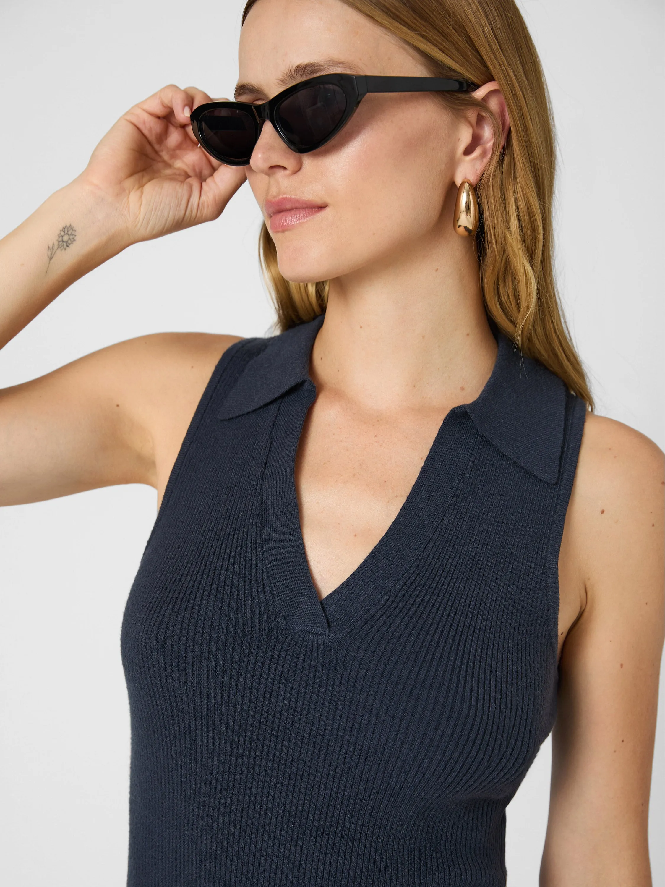 Cosysoft V Neck Sleeveless Sweater