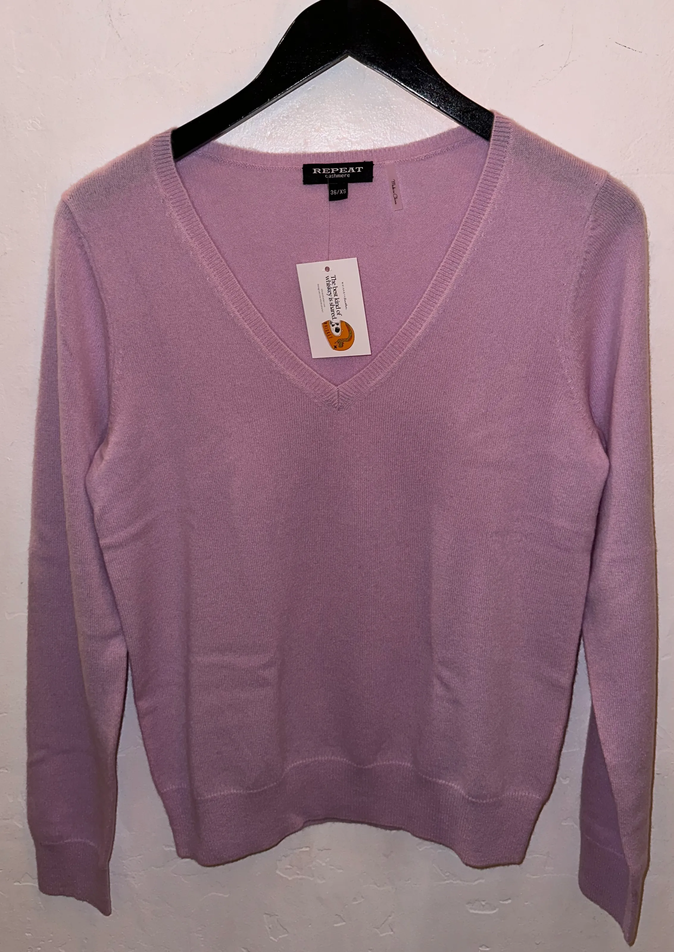 Lavender Basic Organic V Neck