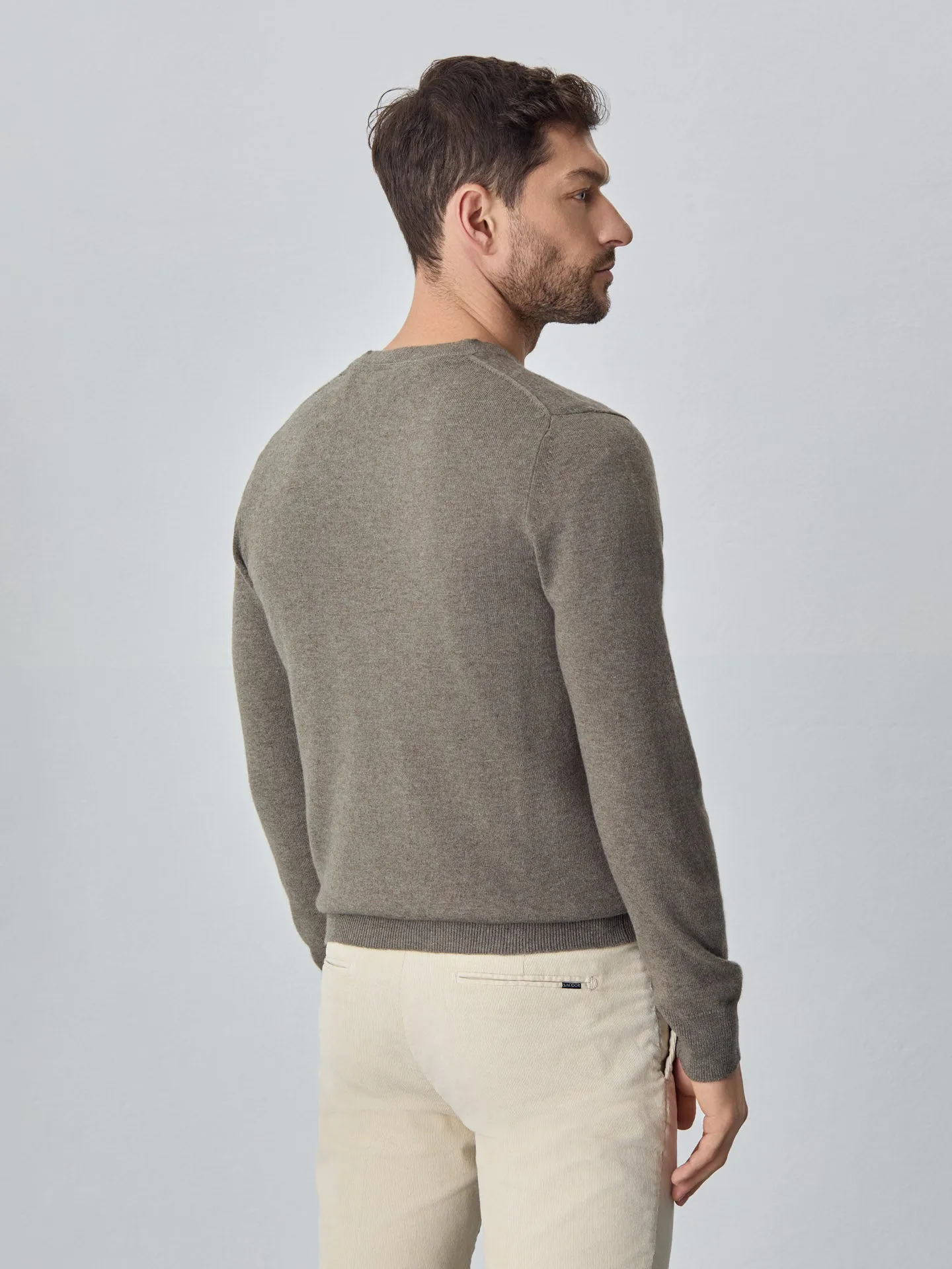 Machine Washable V-Neck Sweater With Long Sleeves In Lambswool Blend