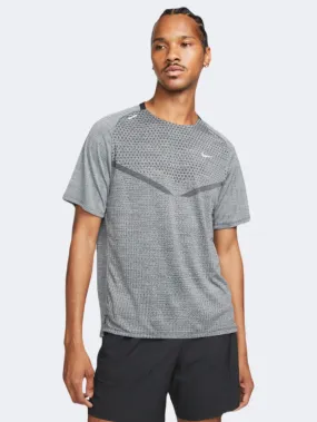 Nike Df Techknit Men Running T-Shirt Black/Smoke Grey