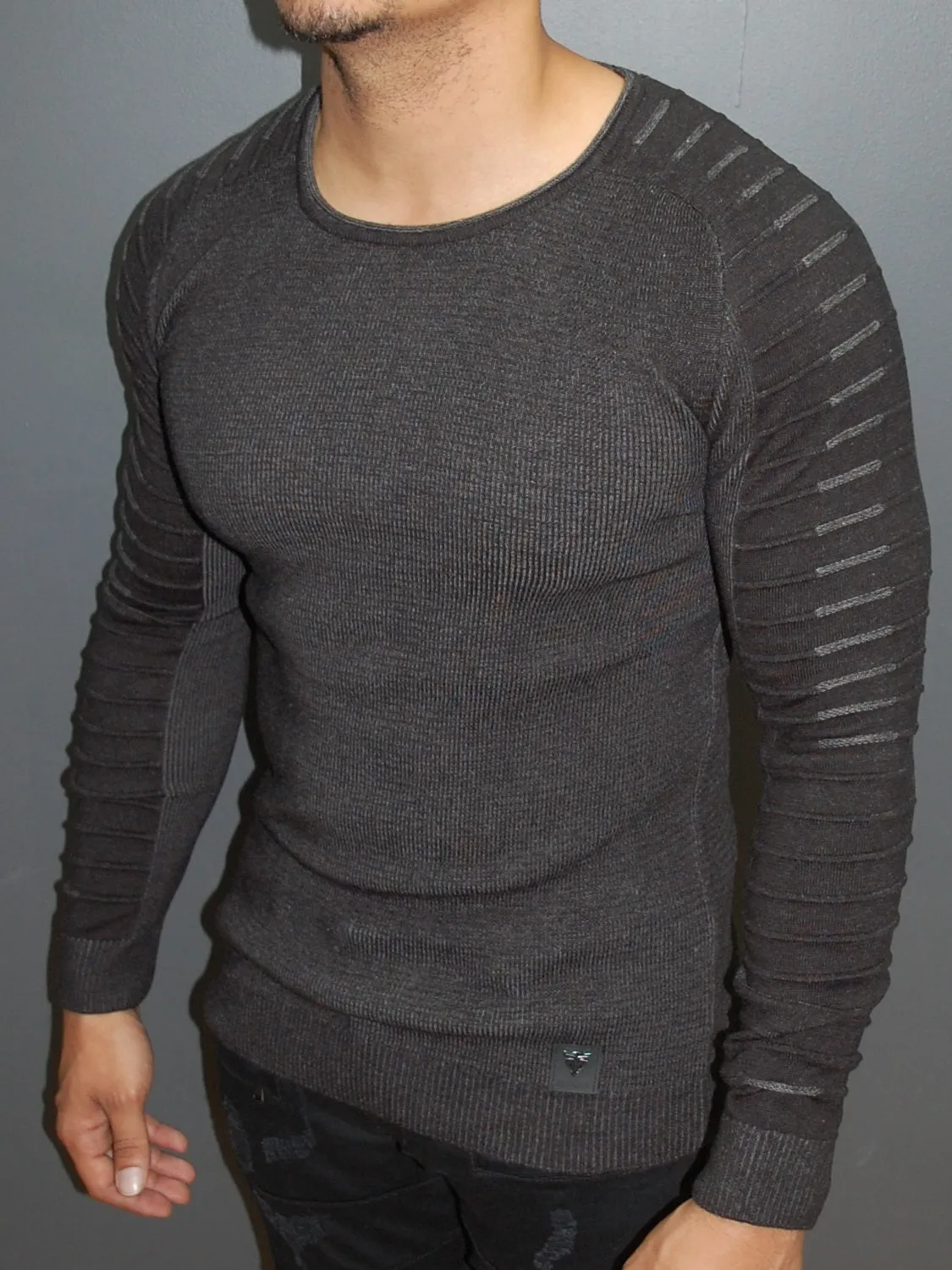 R&R Men Stylish Side Arm Ribbed Crew Neck Sweater - Dark Gray