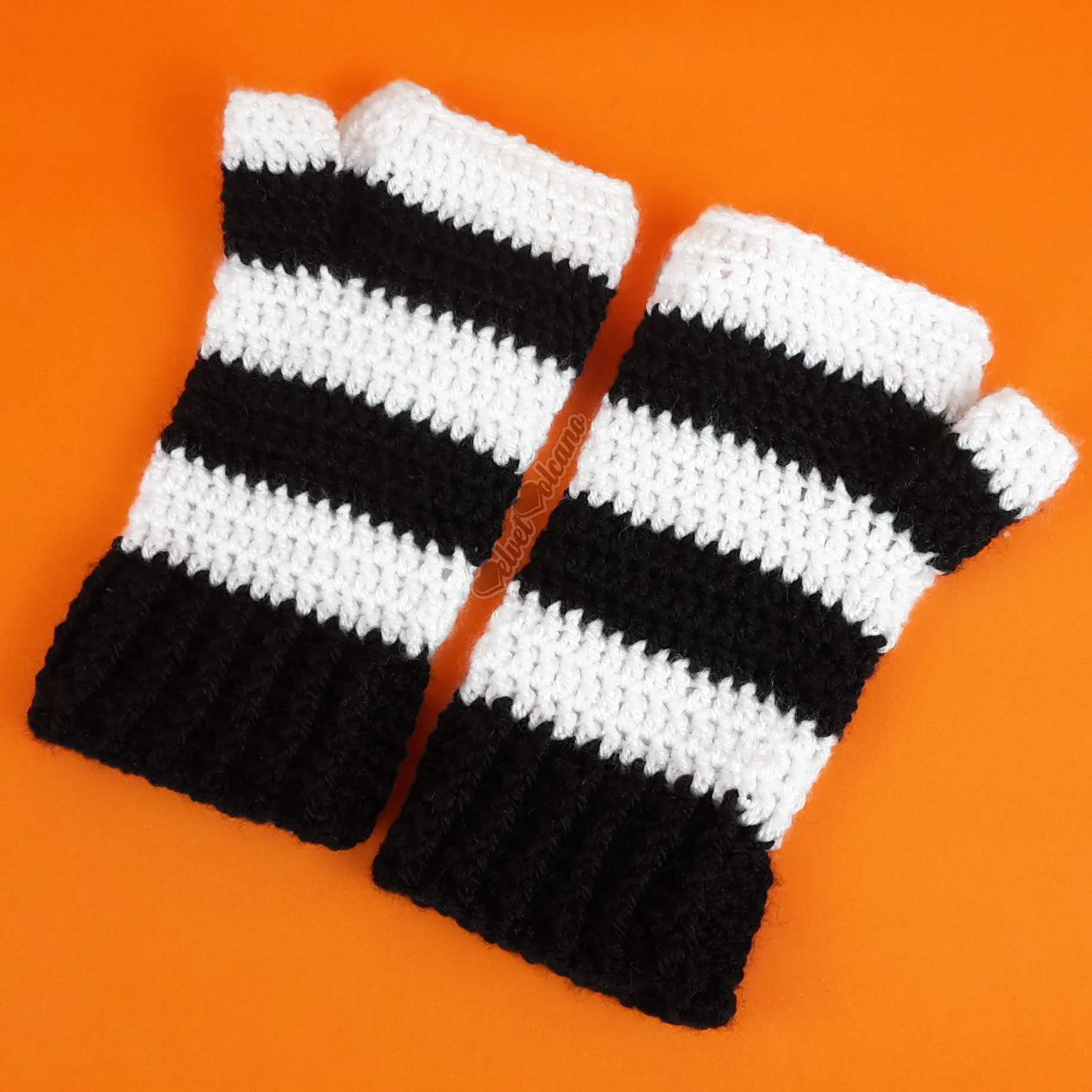 Striped Fingerless Gloves (Custom Colour)